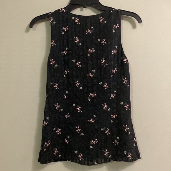 Banana Republic silk floral top - Picture 4 of 6